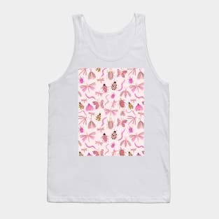 Vintage garden bugs in pink Tank Top